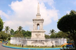 Mactan Shrine Statue